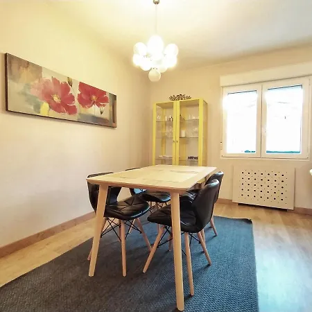 Ventana Al Naranco Appartement *