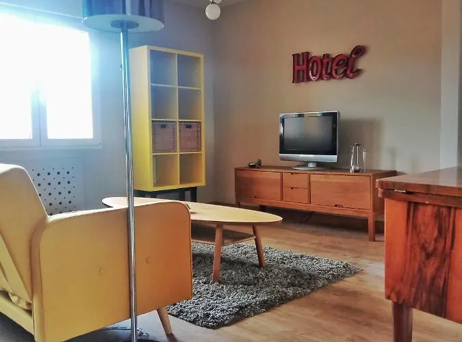 Ventana Al Naranco * Oviedo